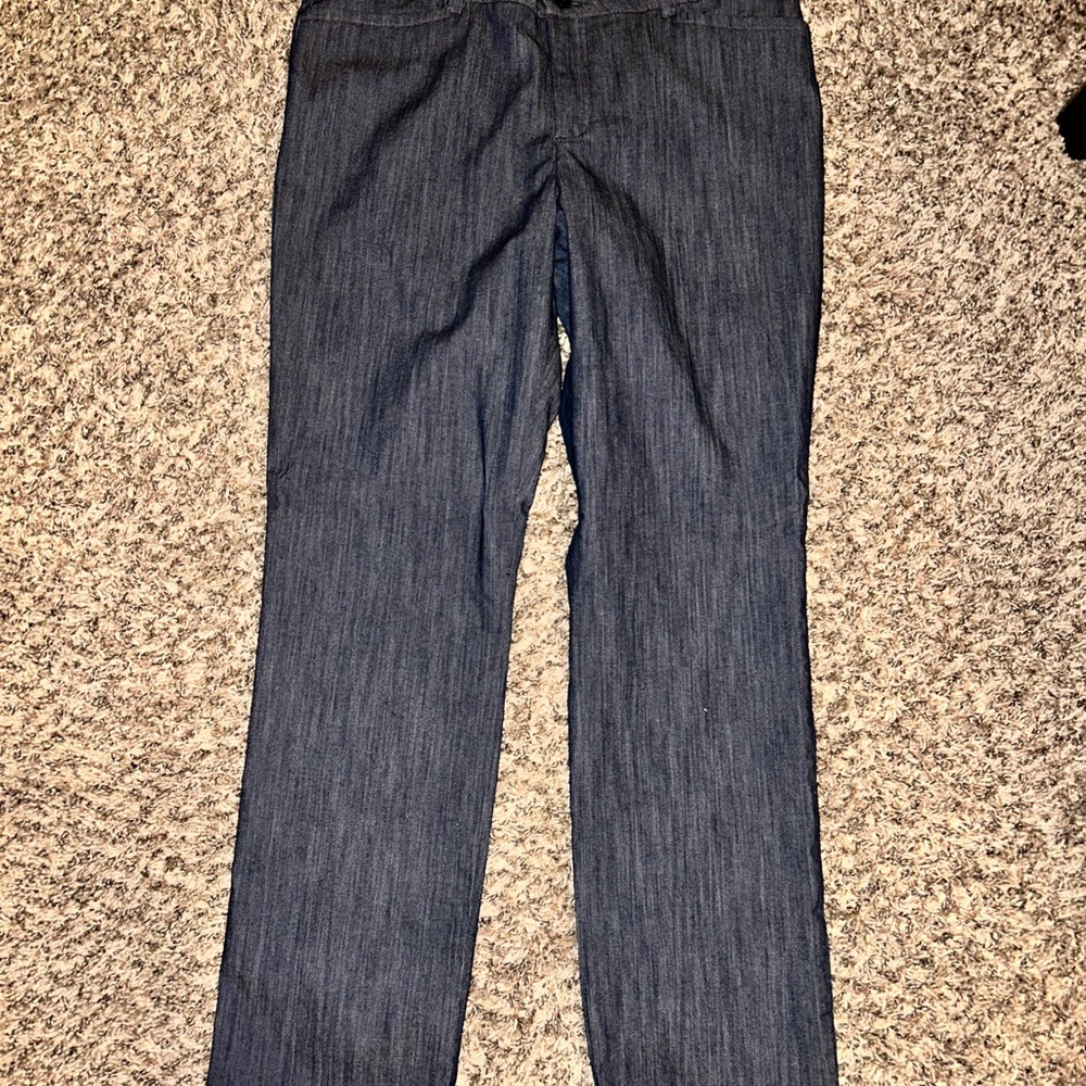 Lee Women’s straight leg midrise denim jeans 14